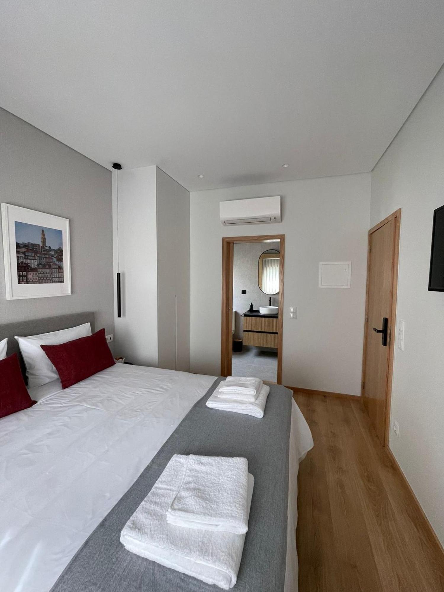 Oporto Suites Moreira  Екстериор снимка