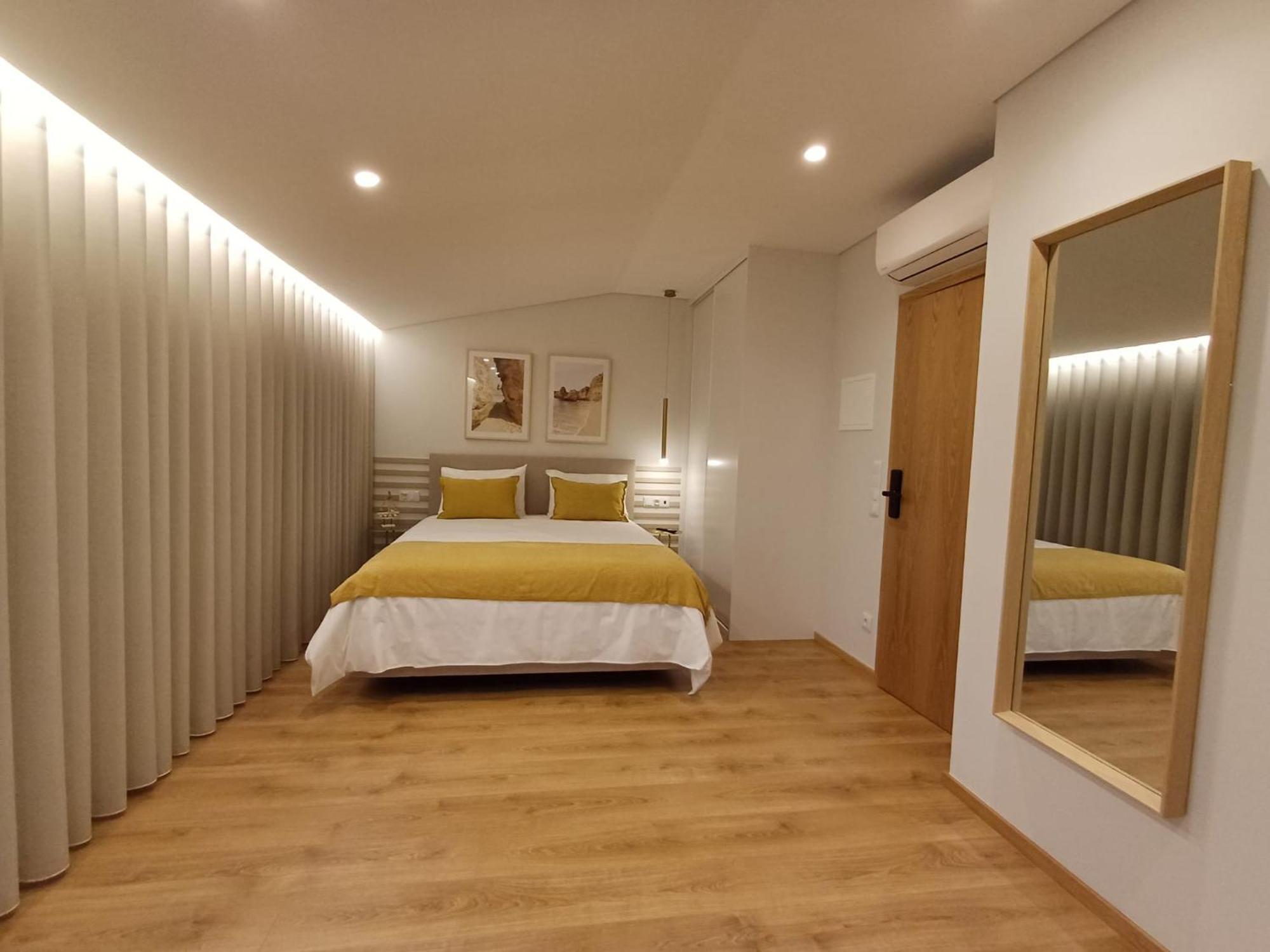 Oporto Suites Moreira  Екстериор снимка